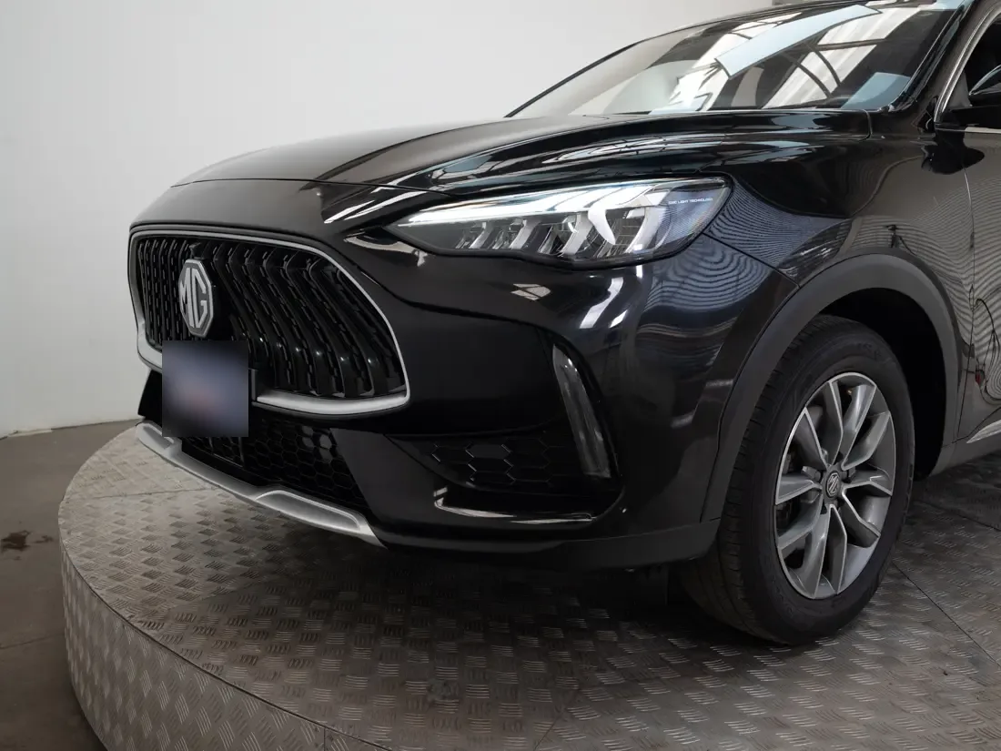 MG Hs 1.5t Com Mt año 2024