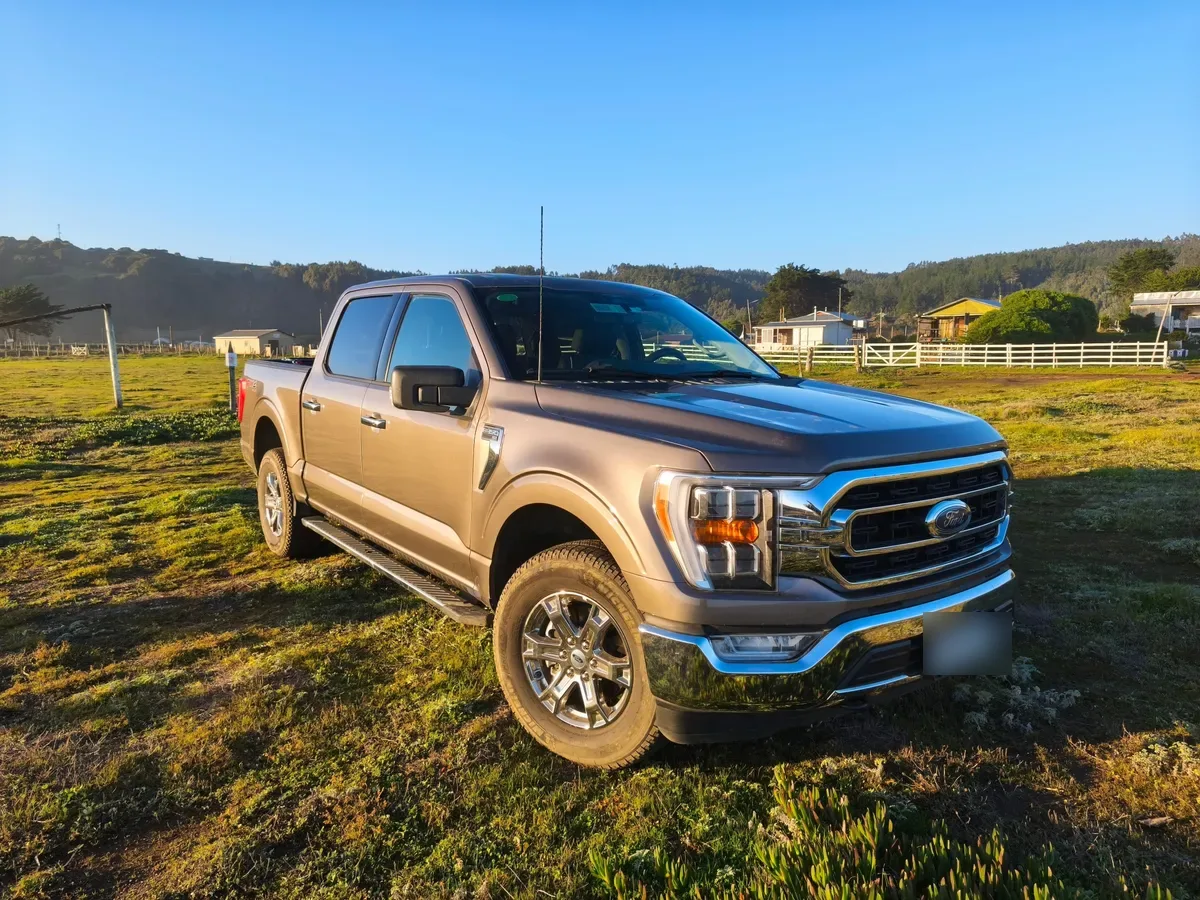 FORD F-150 5.0 Xlt Cc At 4x4 año 2024
