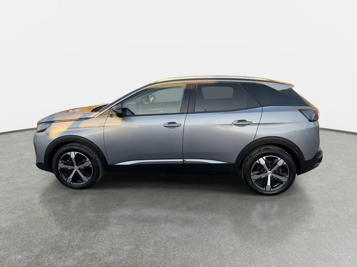 Peugeot 3008 1.5 Allure Pack Bluehdi 130 4x2 Eat8 5p año 2024