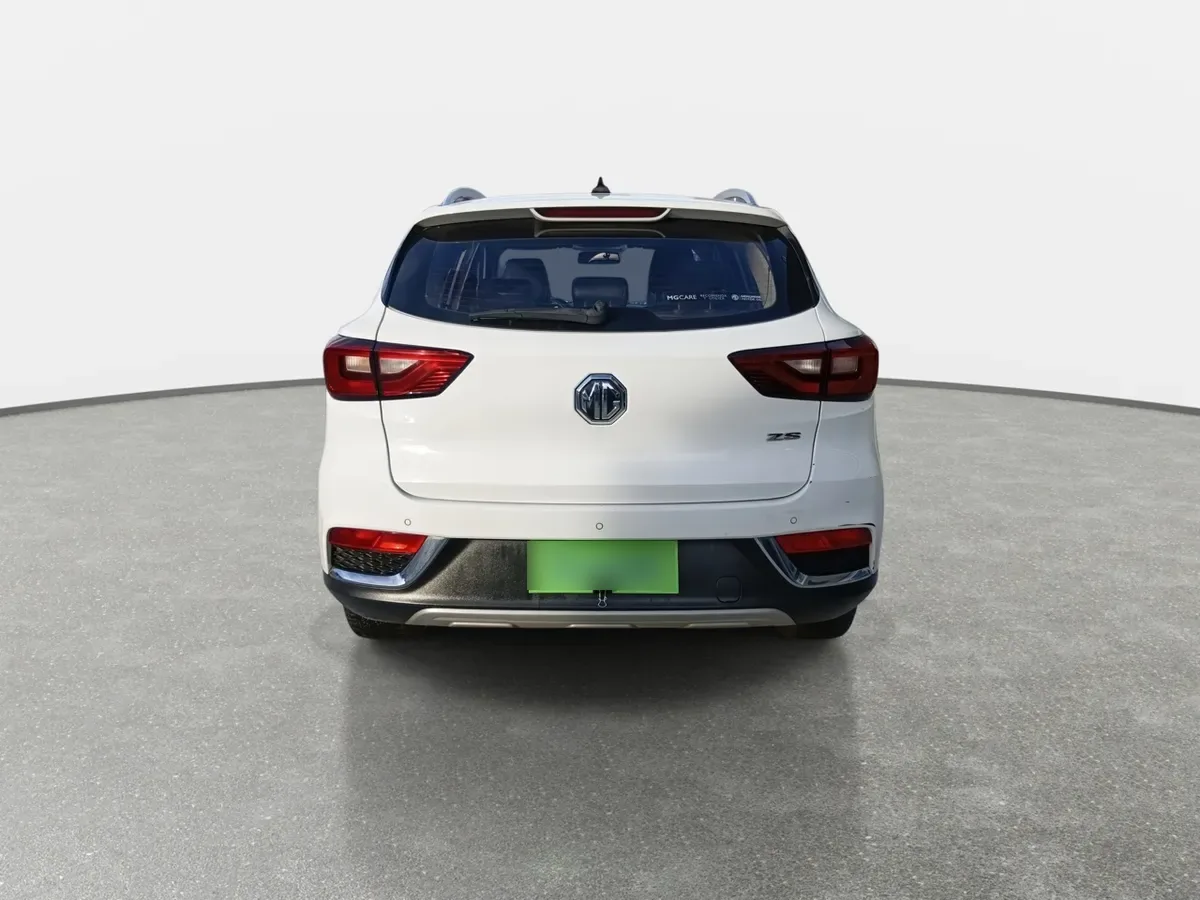 MG Mg Zs 1.5 Std 4x2 At 5p año 2023