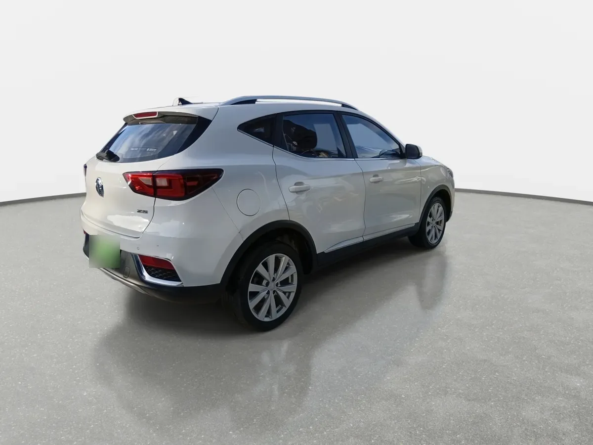 MG Mg Zs 1.5 Std 4x2 At 5p año 2023