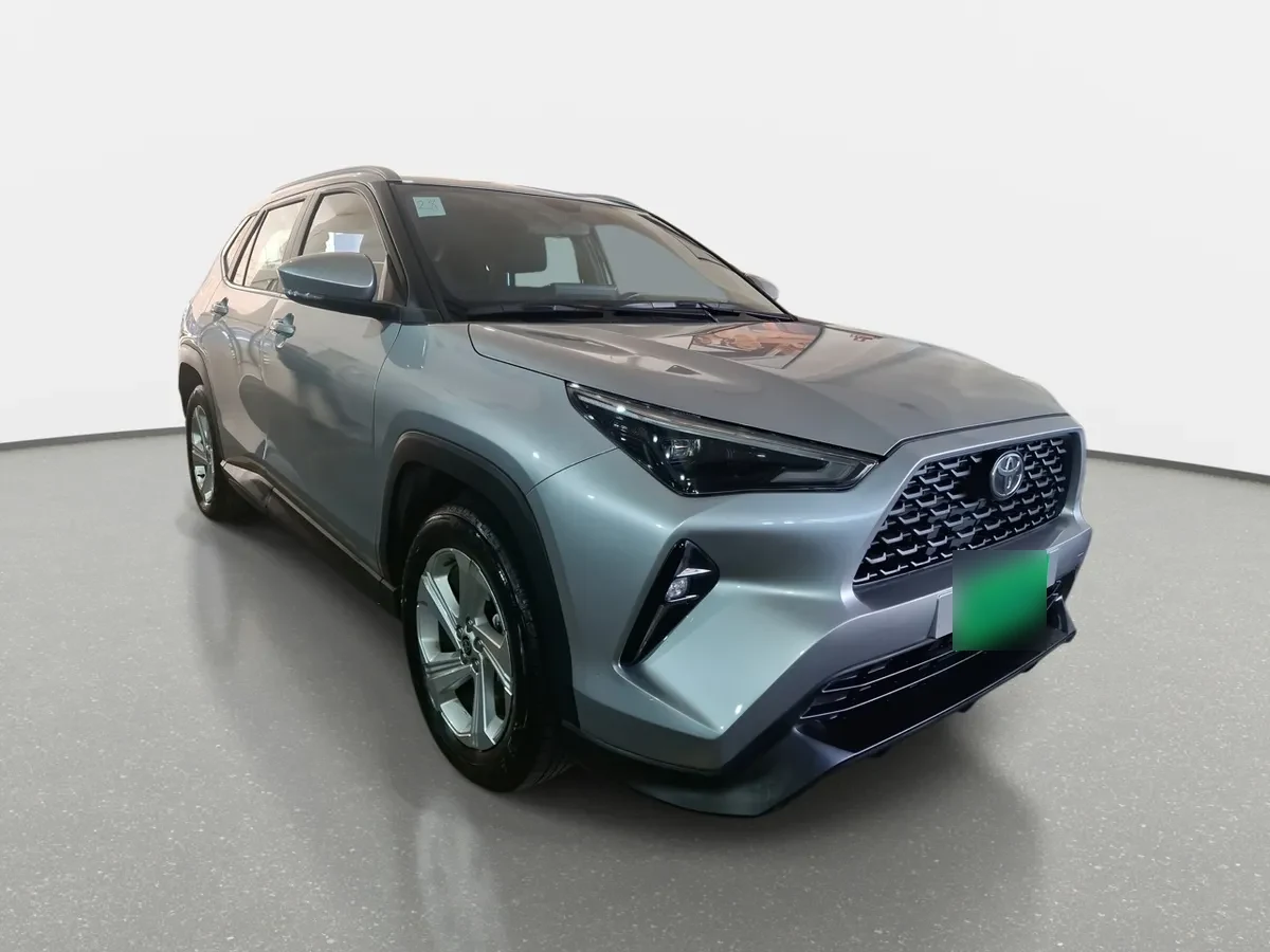 Toyota Yaris Cross 1.5 Xi 4x2 5mt 5p año 2026
