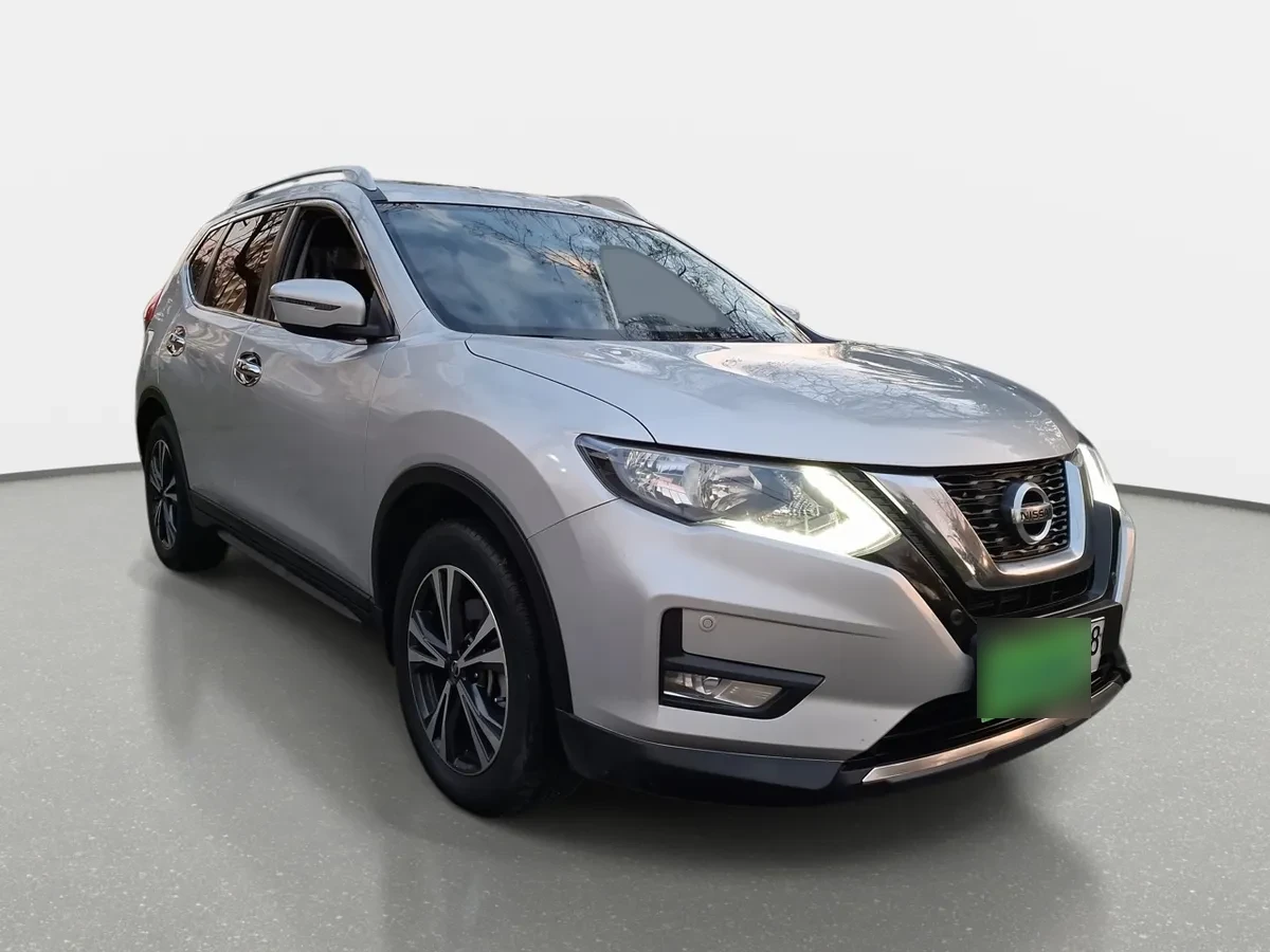 Nissan X-Trail 2.5 Advance 4x2 3row Cvt At 5p año 2023