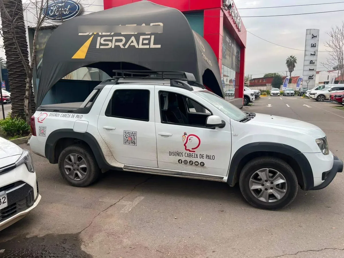 Renault Oroch 2.0 Intens Dob. Cab. 4x4 Mt 4p año 2022