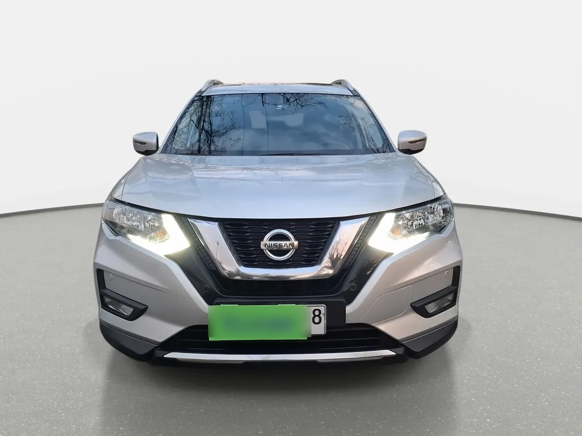 Nissan X-Trail 2.5 Advance 4x2 3row Cvt At 5p año 2023