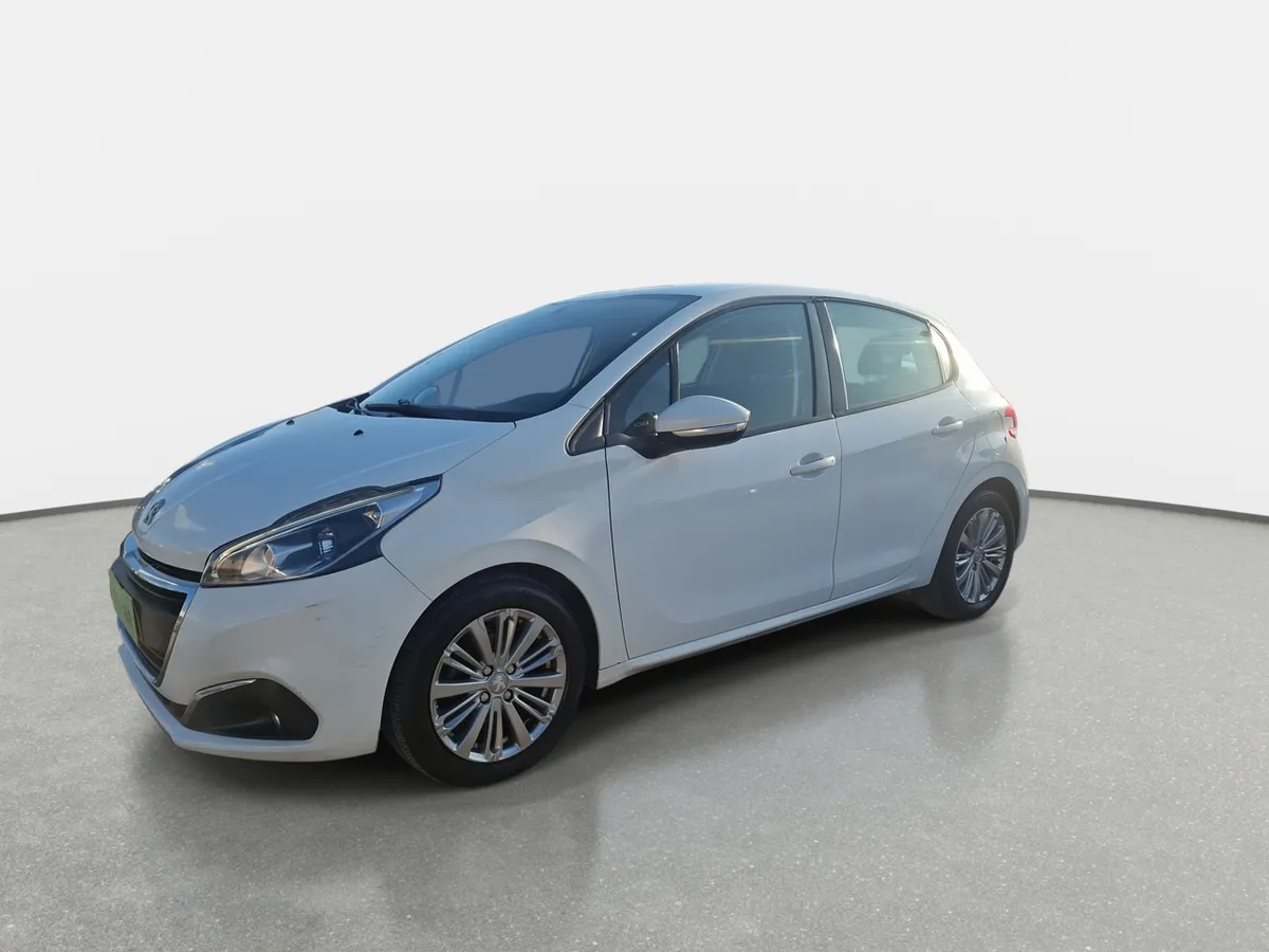 Peugeot 208 1.2 Active Pack Puretech 4x2 82hp Mt 5p año 2019
