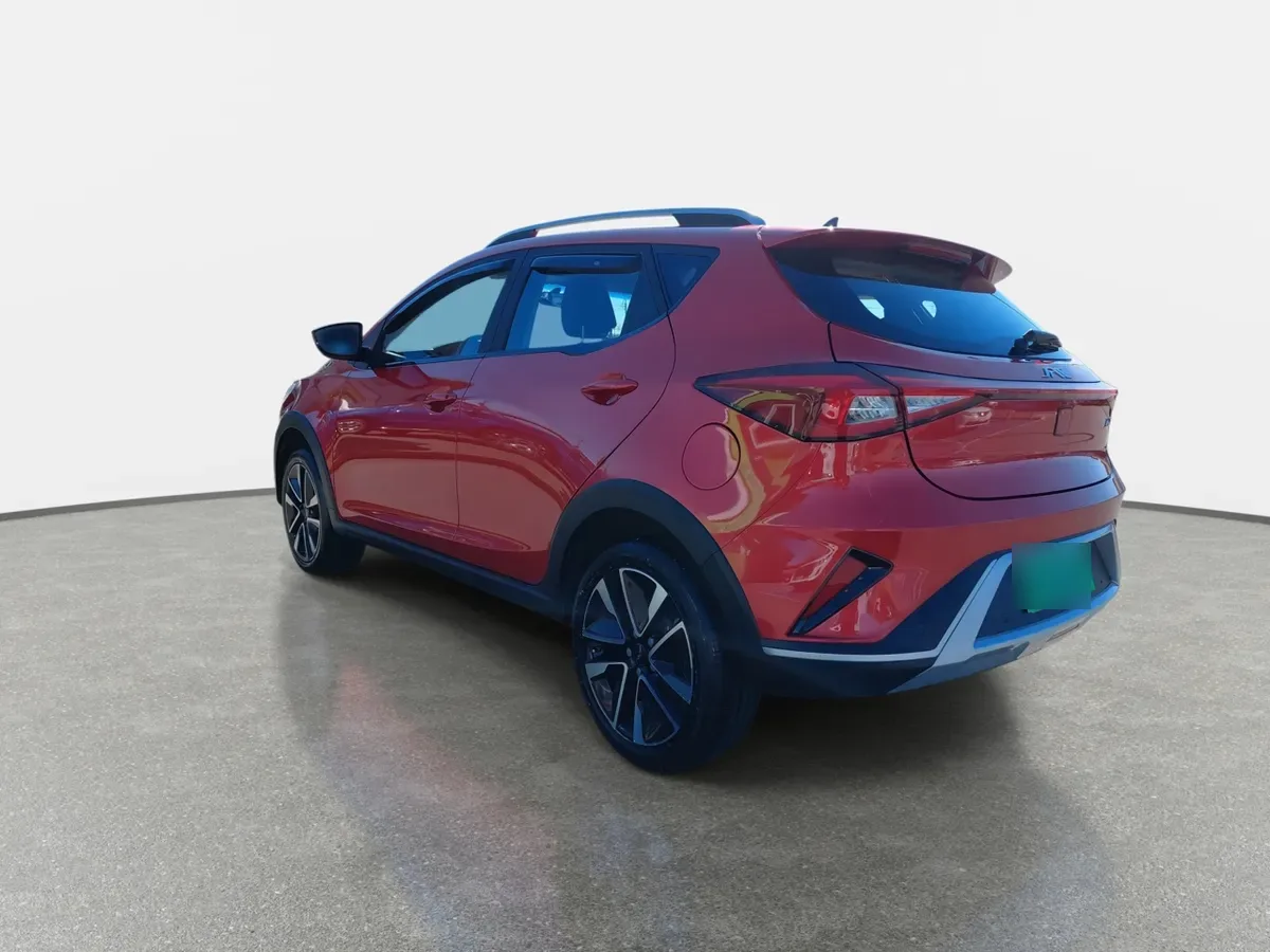 JAC Js2 1.5 Luxury 4x2 Mt 5p año 2025