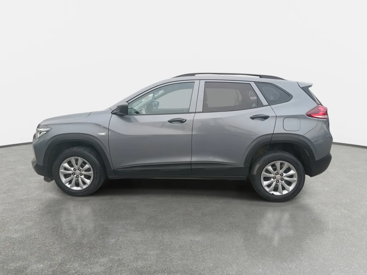 Chevrolet Tracker 1.2t Ls Fwd Mt 5p año 2022