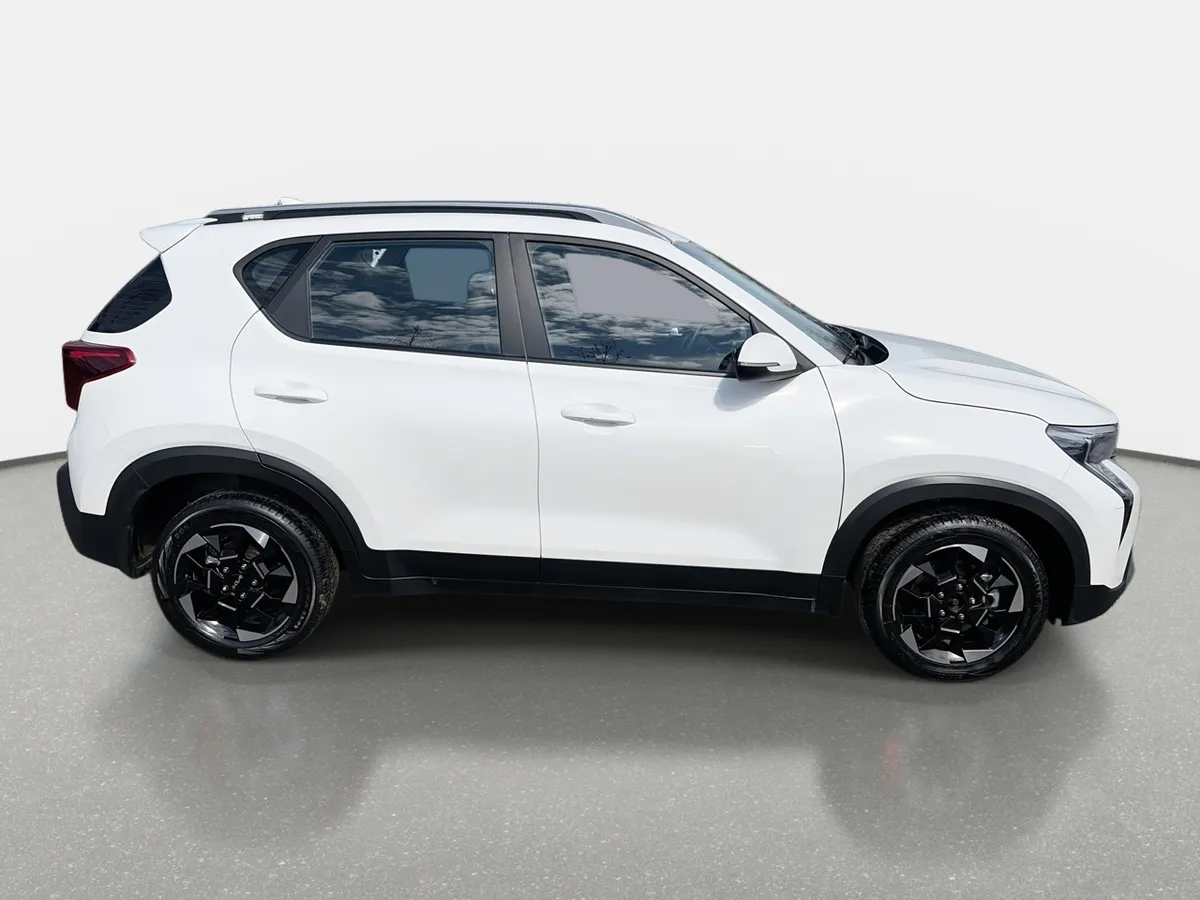 Kia Sonet 1.5 Ex 4x2 Ivt Ri At 5p año 2025