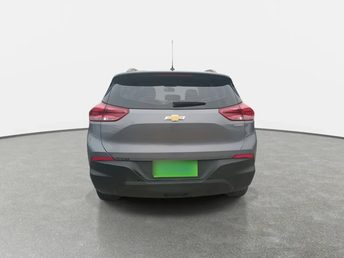 Chevrolet Tracker 1.2t Ls Fwd Mt 5p año 2022