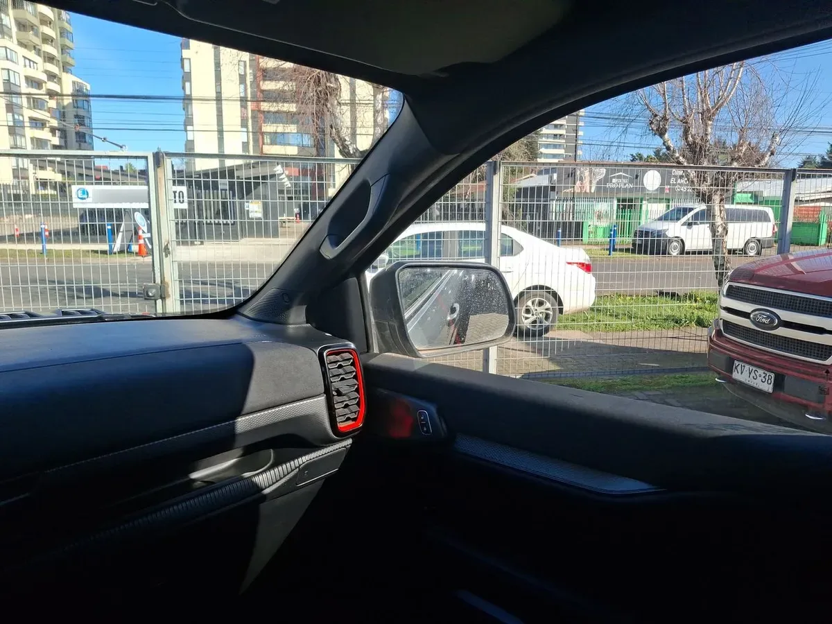 Ford Ranger 3.0t Raptor 4x4 Dob. Cab. At 4p año 2025