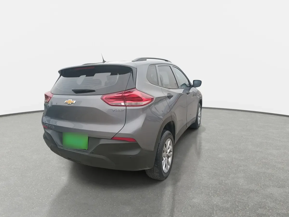 Chevrolet Tracker 1.2t Ls Fwd Mt 5p año 2022