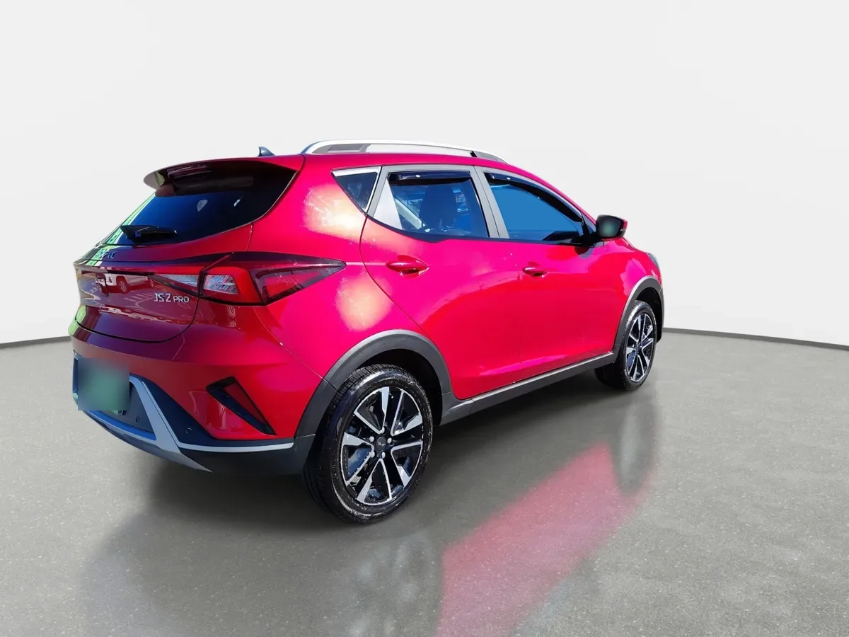 JAC Js2 1.5 Luxury 4x2 Mt 5p año 2025