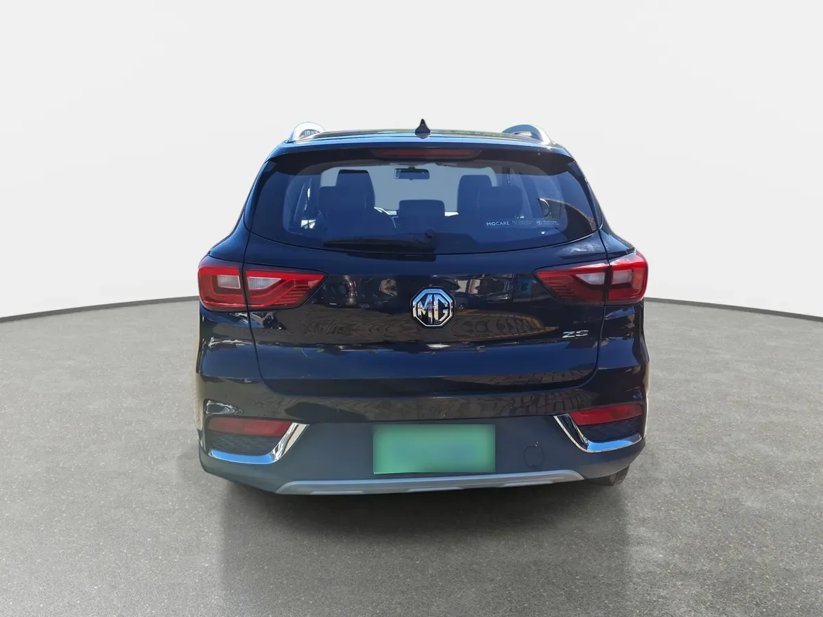 MG Mg Zs 1.5 Comfort 4x2 Mt 5p año 2023