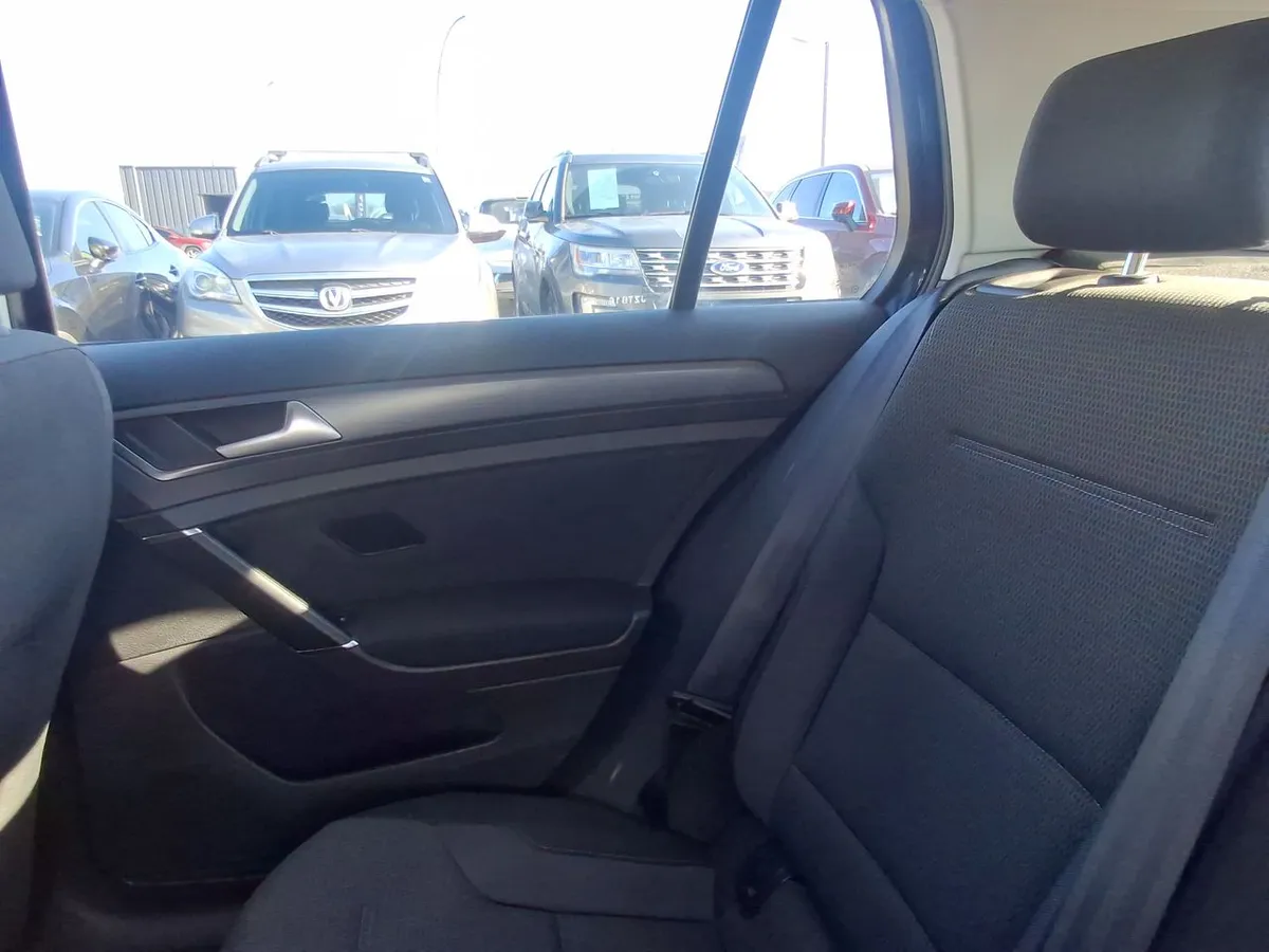 Volkswagen Golf 1.6 Hb At 5p año 2018