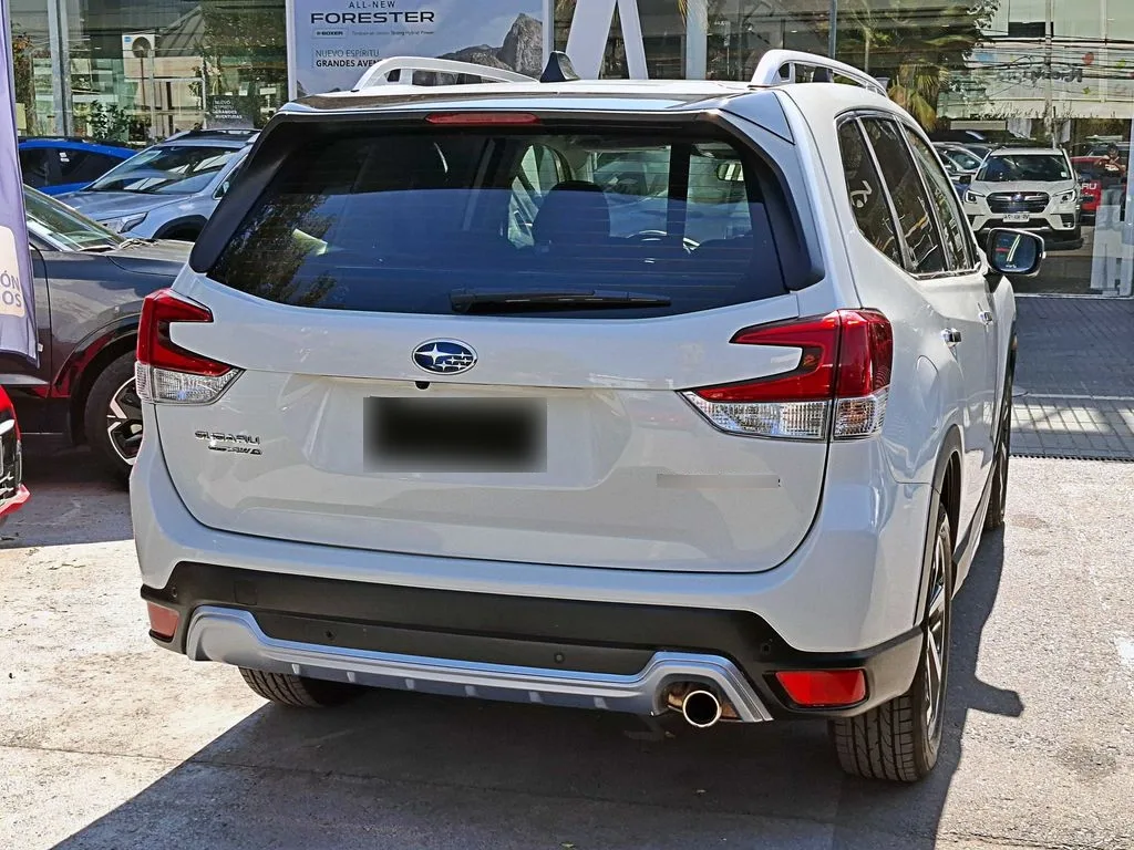 Subaru Forester 2.0 At 4x4 año 2025