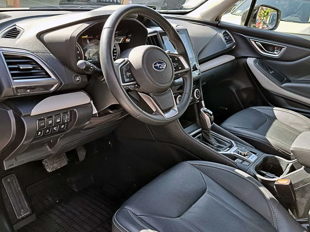 Subaru Forester 2.0 At 4x4 año 2025