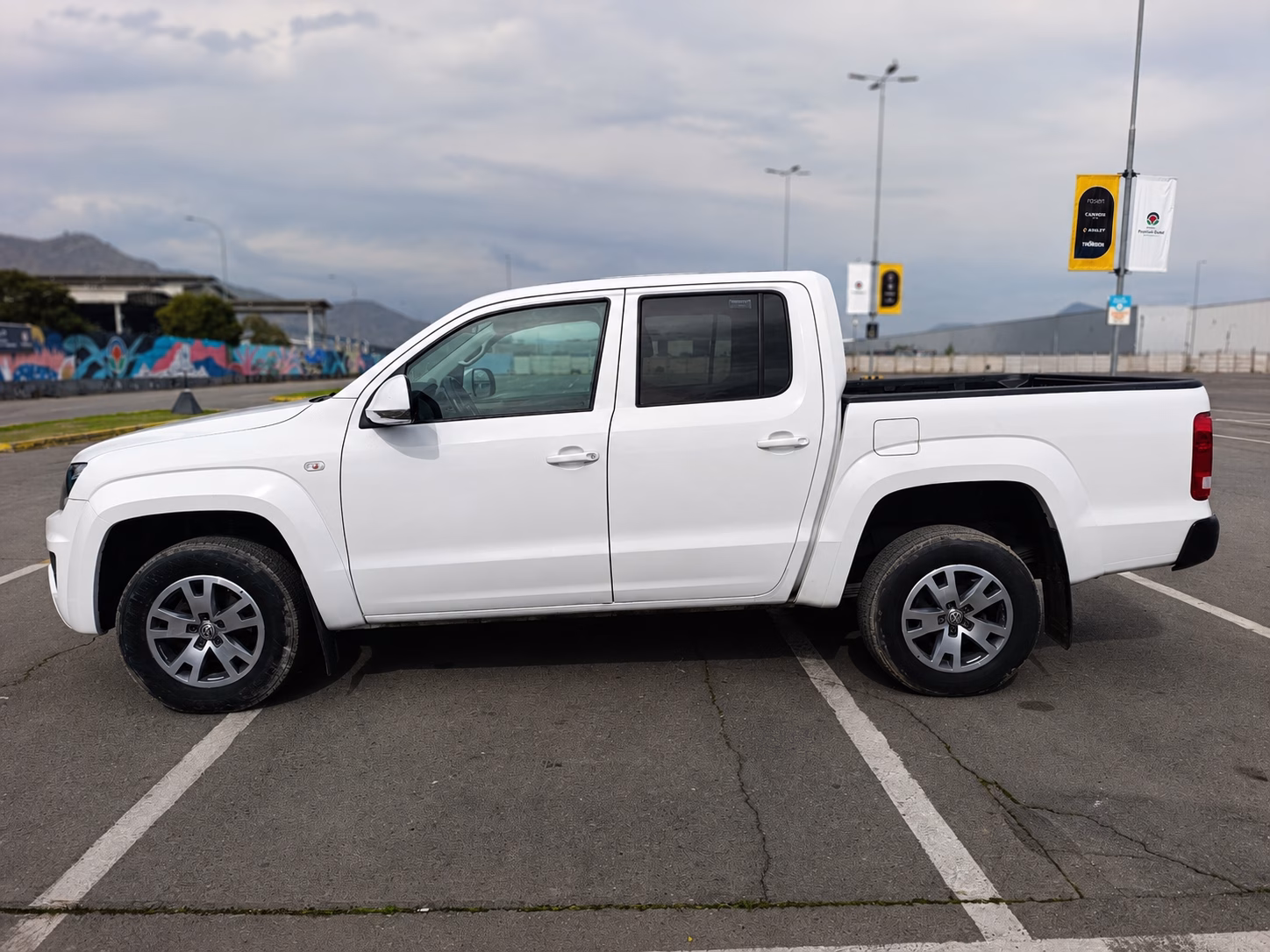 Volkswagen Amarok Comfortline 4x4 año 2021