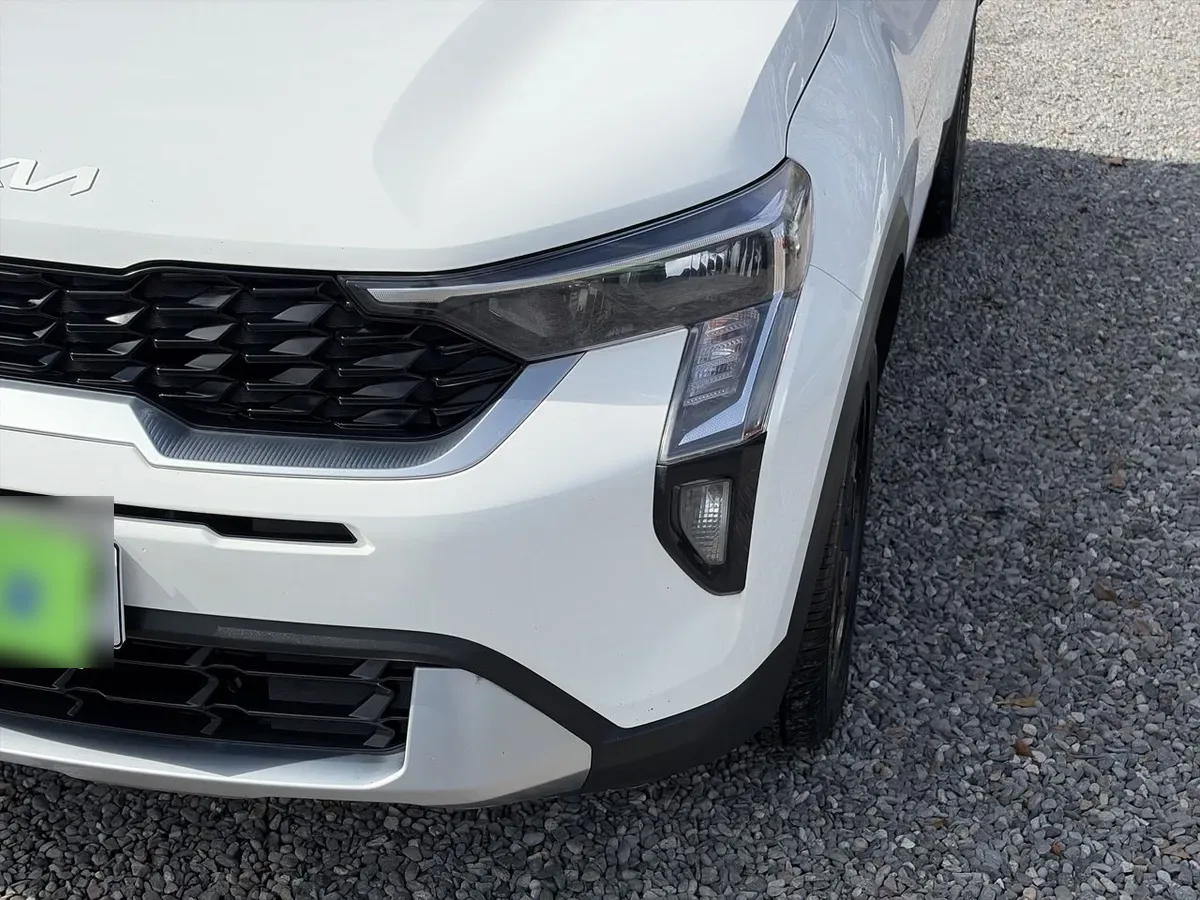 Kia Sonet 1.5 Ex 4x2 Ivt Ri At 5p año 2025