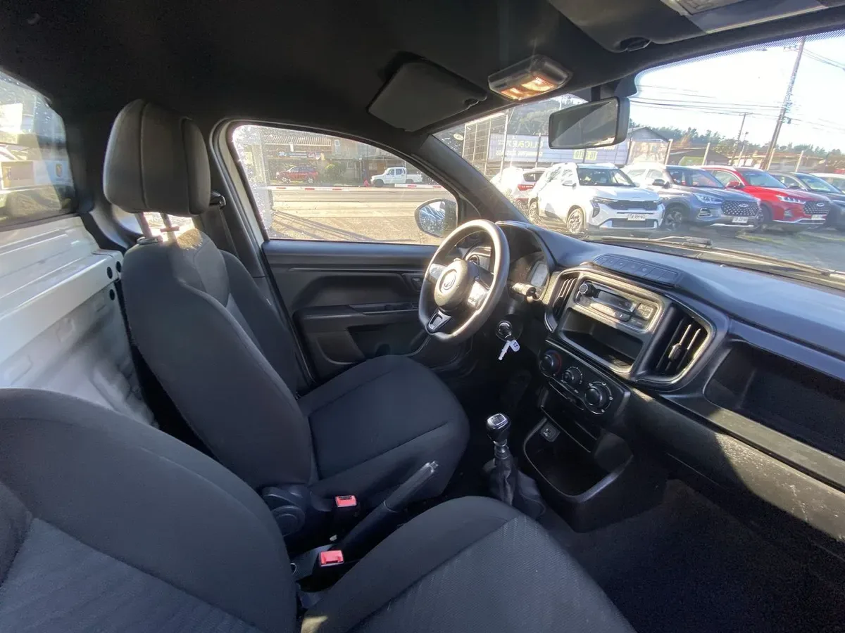 Ram 700 1.4 Slt Cab. Sim. Mt 2p año 2023