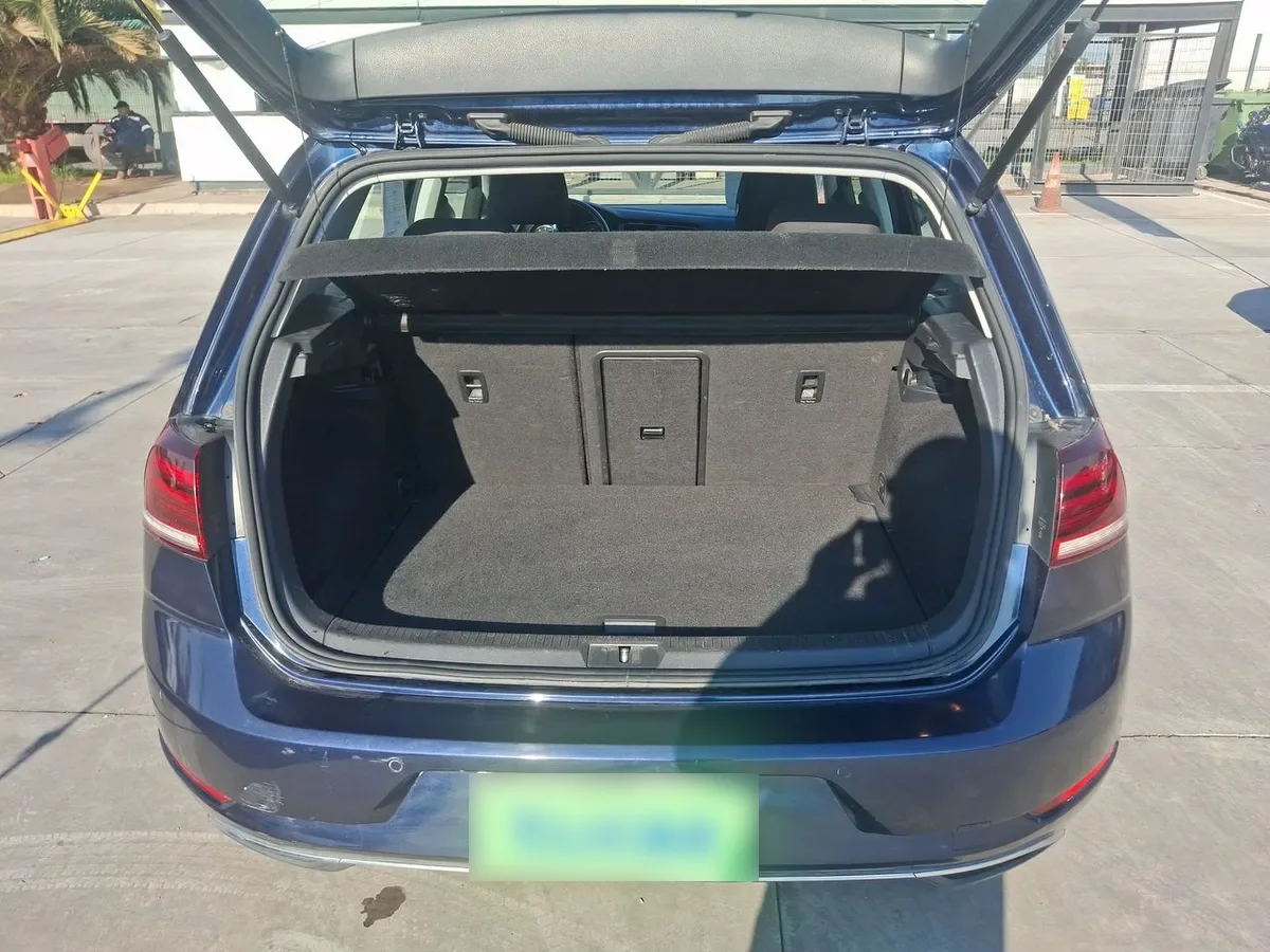 Volkswagen Golf 1.6 Hb At 5p año 2018
