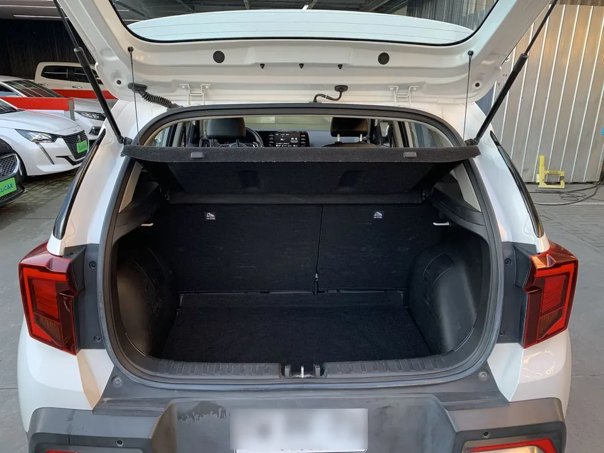 Kia Sonet 1.5 Ex 4x2 Ivt Ri At 5p año 2025