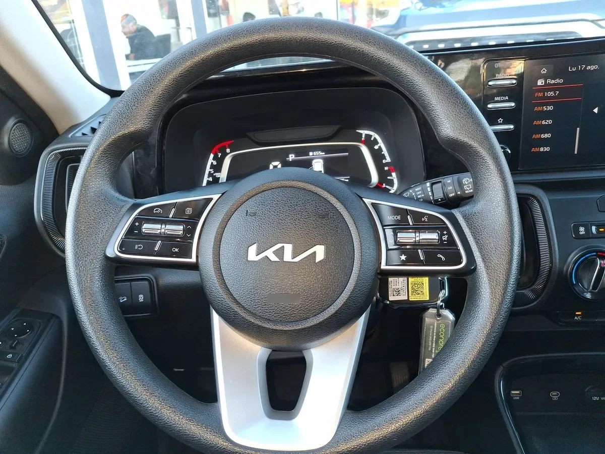 Kia Sonet 1.5 Ex 4x2 Ivt Ri At 5p año 2025