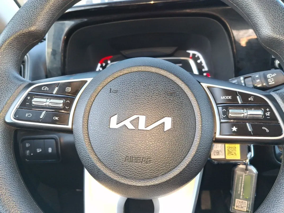 Kia Sonet 1.5 Ex 4x2 Ivt Ri At 5p año 2025