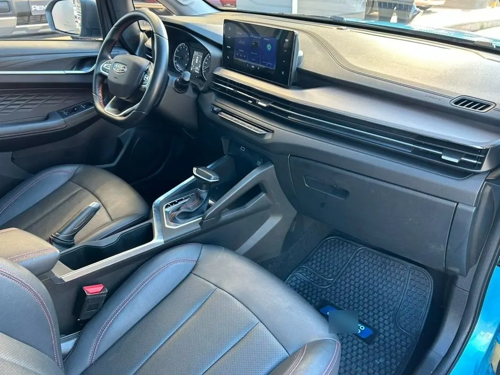 Geely Gx3 Pro Pro 4x2 1.5 Aut año 2025