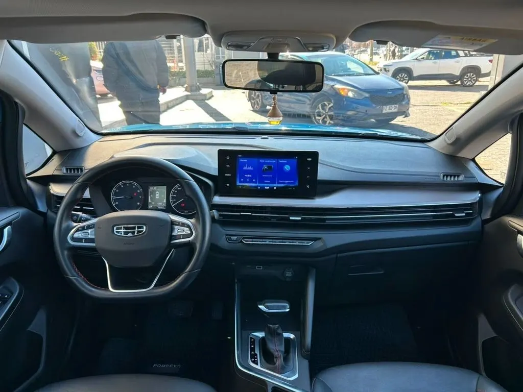 Geely Gx3 Pro Pro 4x2 1.5 Aut año 2025