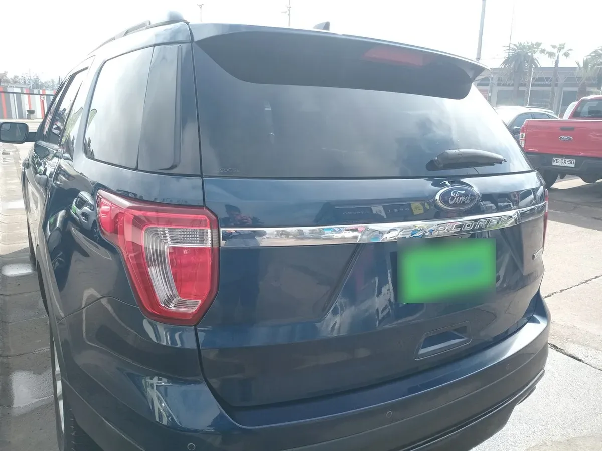 Ford Explorer 2.3 Ecoboost 4x2 At 5p año 2017