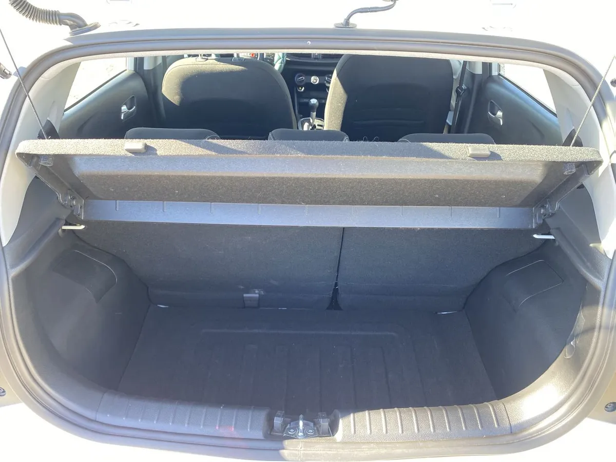 Kia Morning 1.2 Ex 4x2 Hb 4at 5p año 2025
