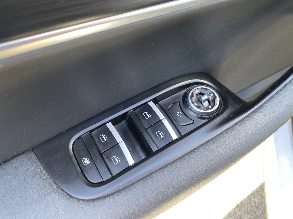 Chery Tiggo 8 1.5t Gls 4x2 Euro6 Mt6 5p año 2024
