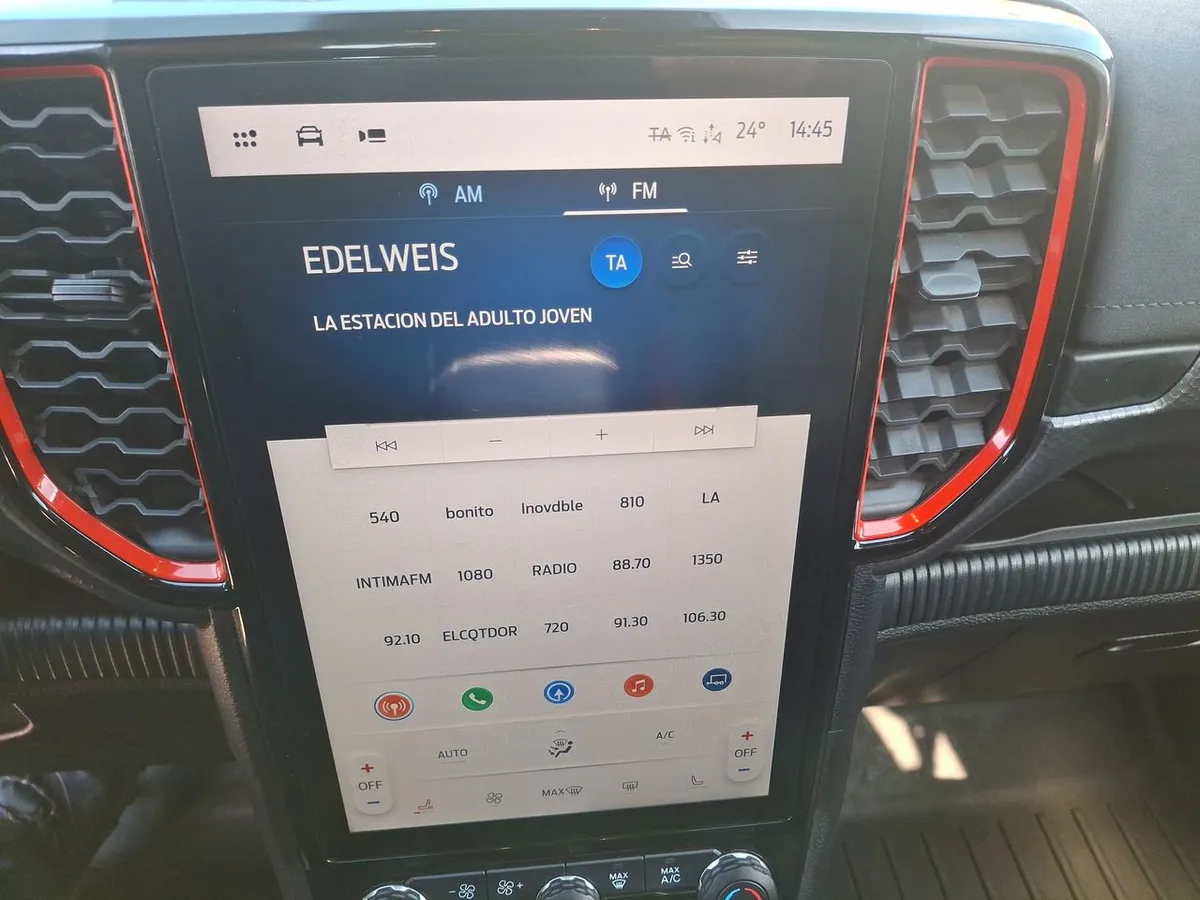 Ford Ranger 3.0t Raptor 4x4 Dob. Cab. At 4p año 2025
