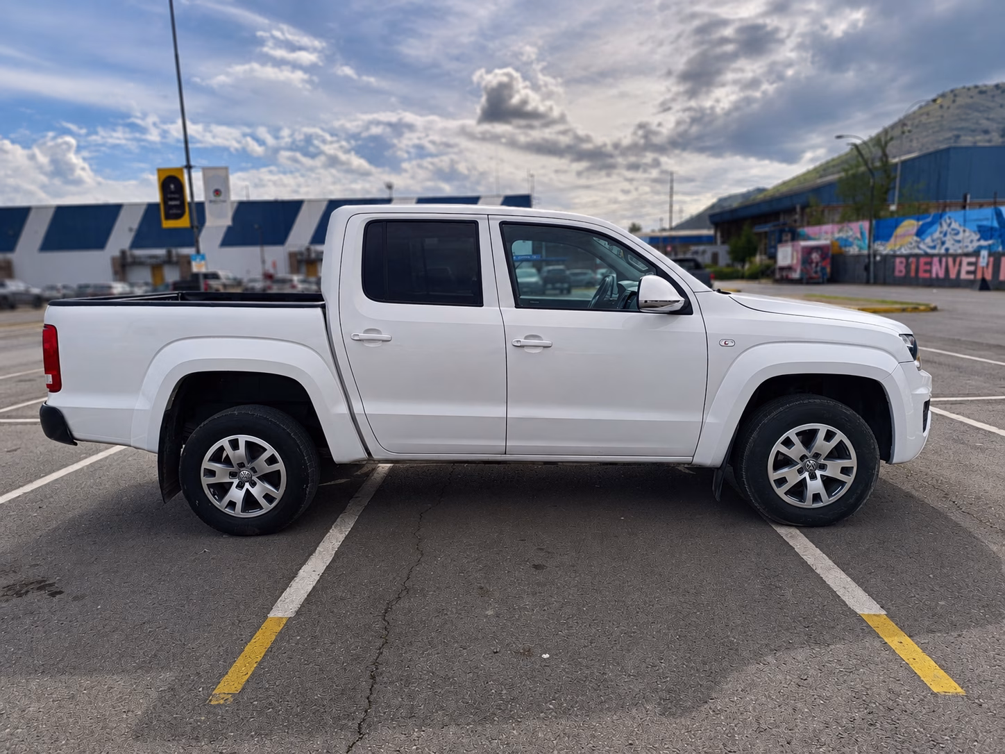 Volkswagen Amarok Comfortline 4x4 año 2021