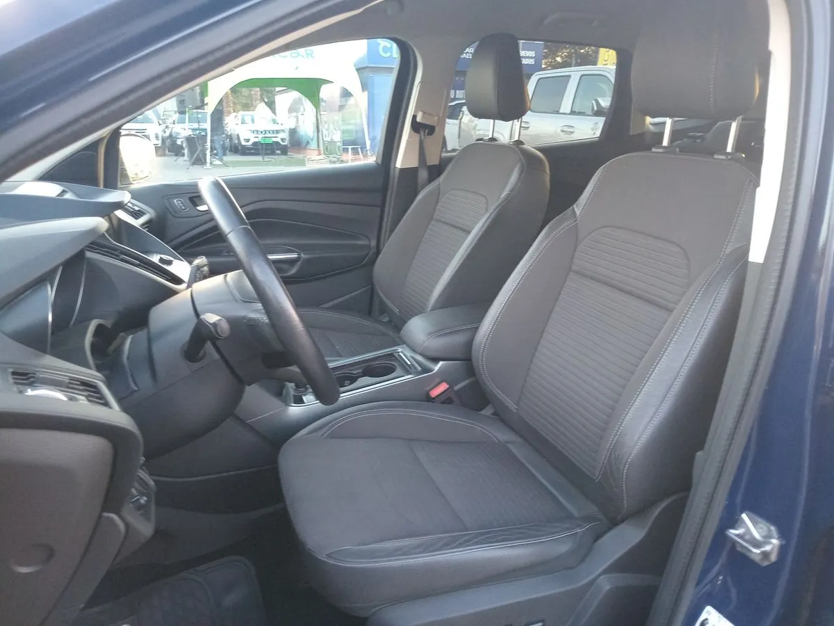 Ford Escape 2.5 S 4x2 At 5p año 2020