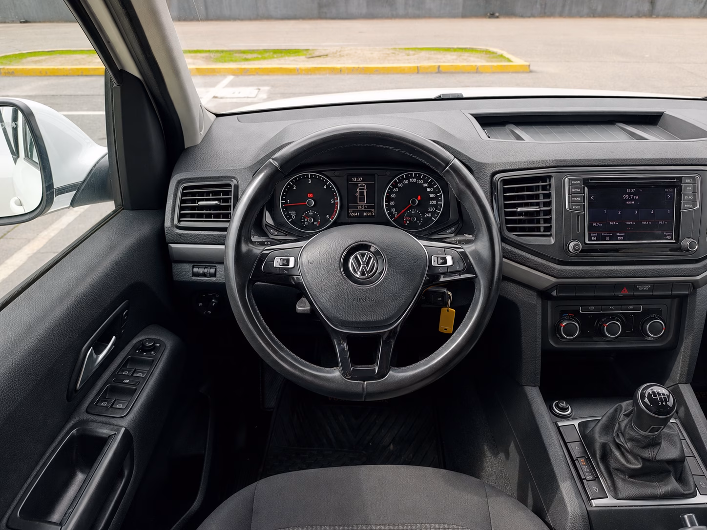 Volkswagen Amarok Comfortline 4x4 año 2021