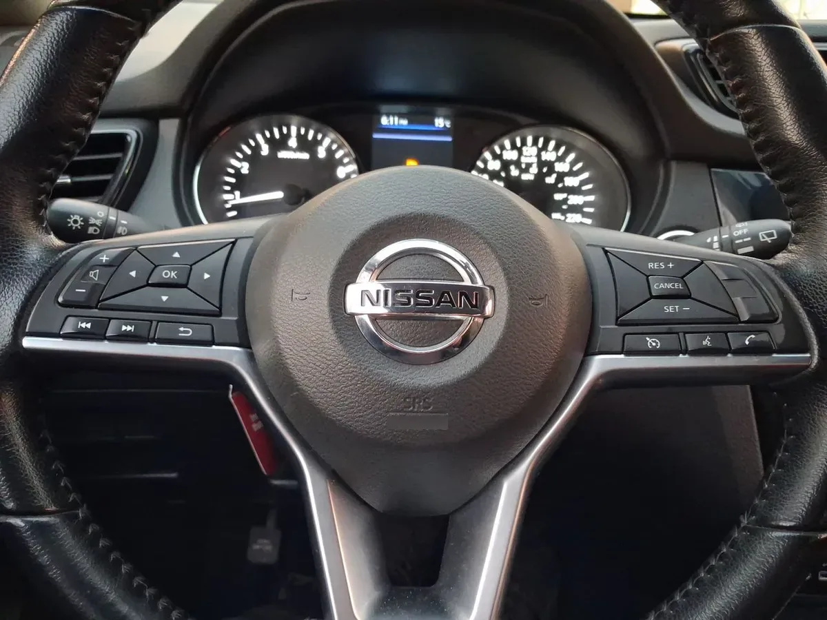 Nissan X-Trail 2.5 Advance 4x2 3row Cvt At 5p año 2023