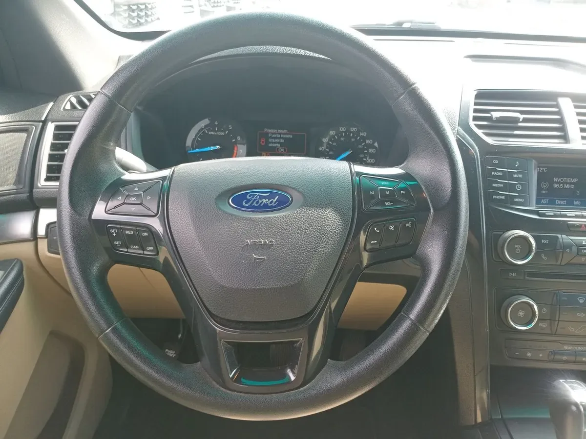 Ford Explorer 2.3 Ecoboost 4x2 At 5p año 2017