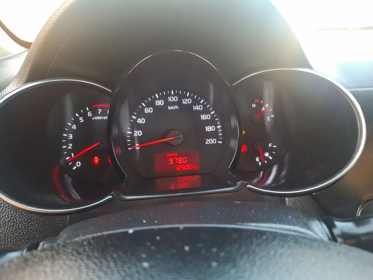 Kia Morning 1.2 Ex 4x2 Hb Dab Mt 5p año 2017