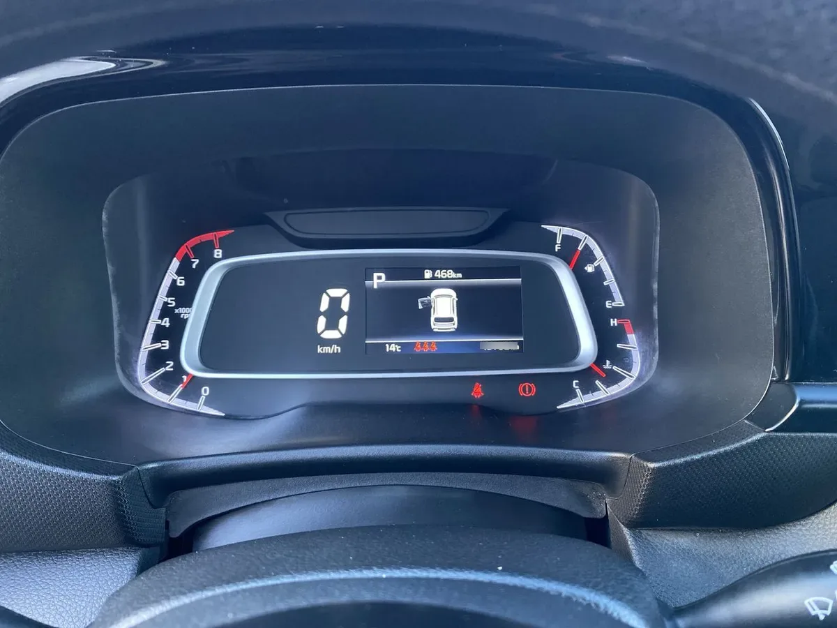 Kia Sonet 1.5 Ex 4x2 Ivt Ri At 5p año 2025