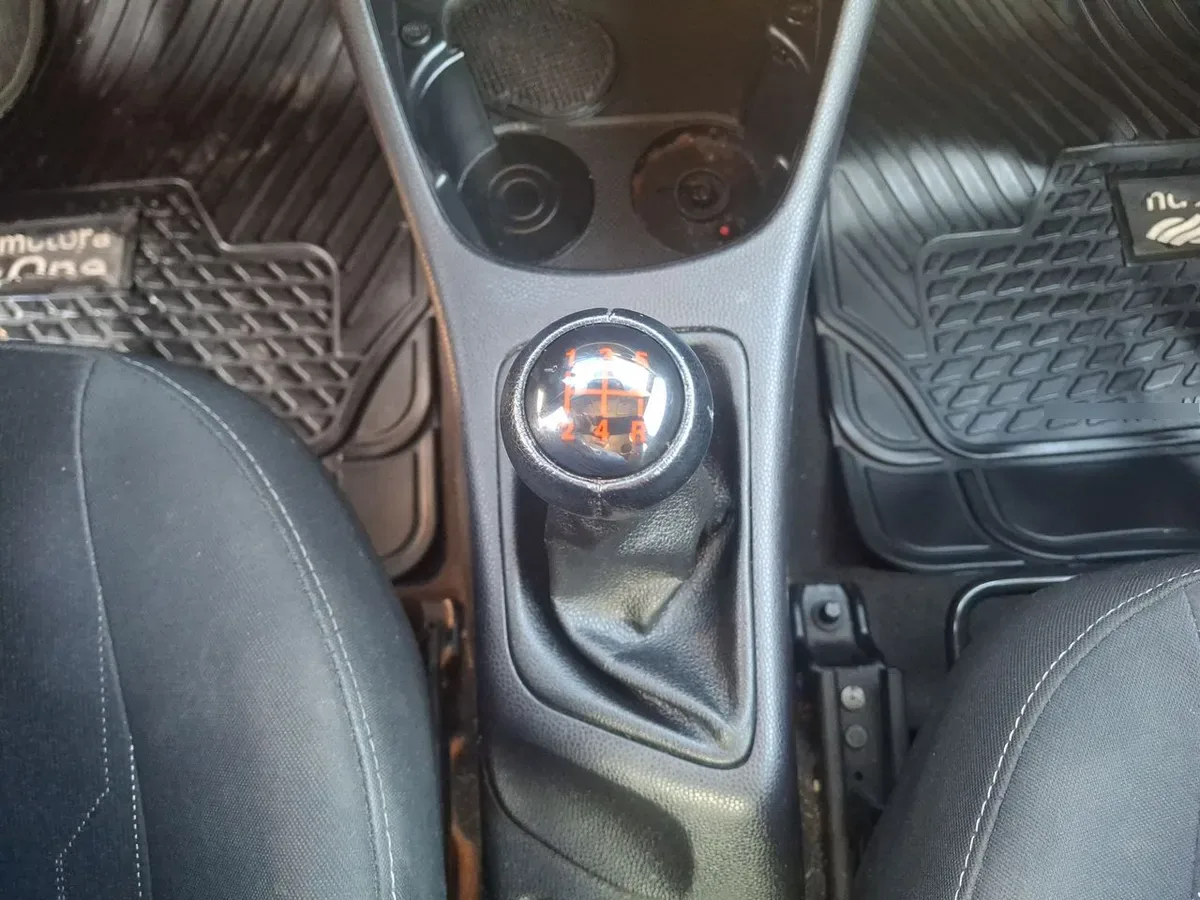 Kia Morning 1.2 Ex 4x2 Hb Dab Mt 5p año 2017