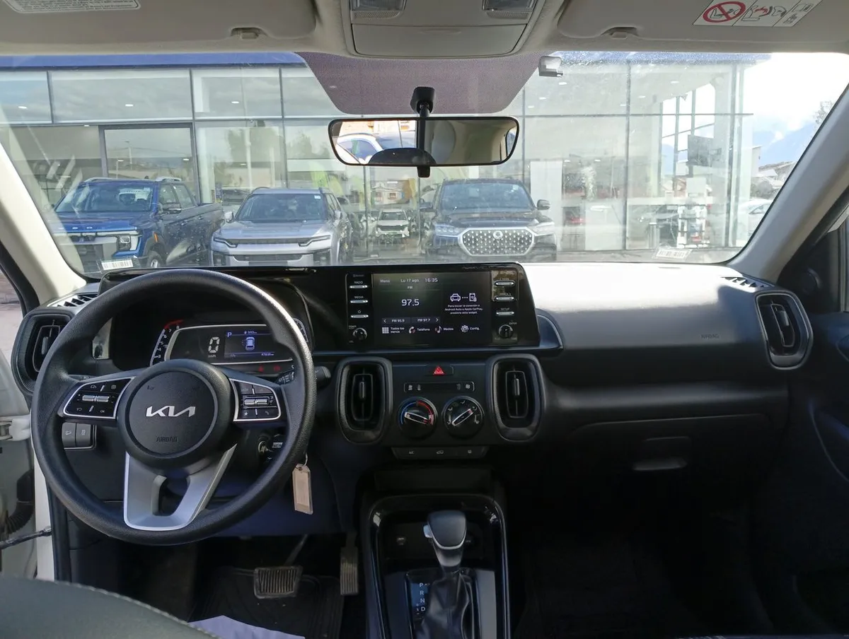 Kia Sonet 1.5 Ex 4x2 Ivt Ri At 5p año 2025