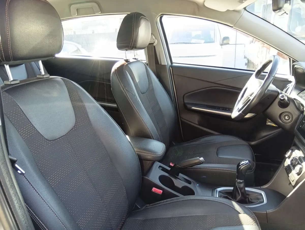 Chery Tiggo 2 1.5 Vvt Gls 4x2 Mt 5p año 2021