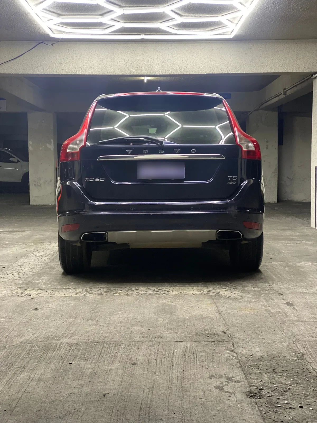 VOLVO XC60 2.0 T5 Cross Country Kinetic At 4x4 año 2017