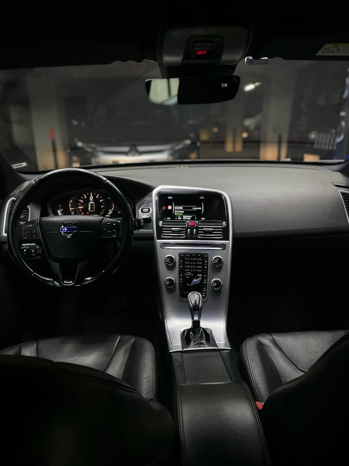 VOLVO XC60 2.0 T5 Cross Country Kinetic At 4x4 año 2017