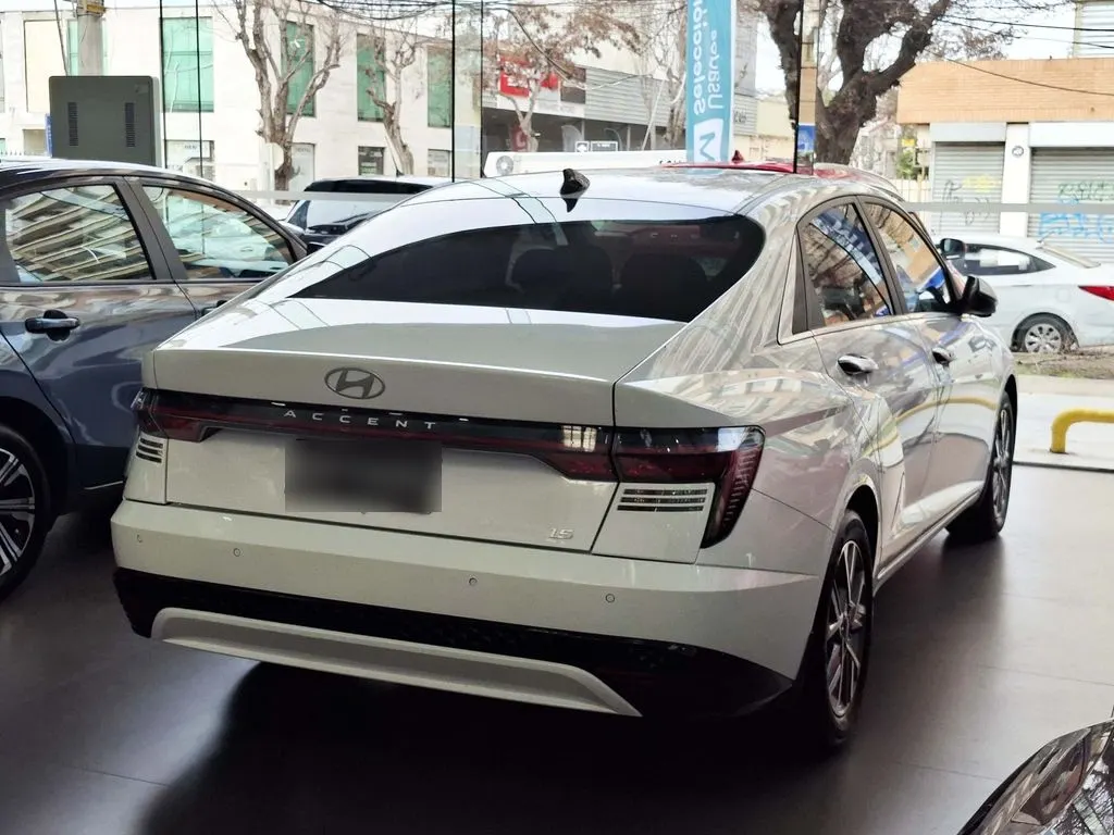 Hyundai Accent Desing año 2024