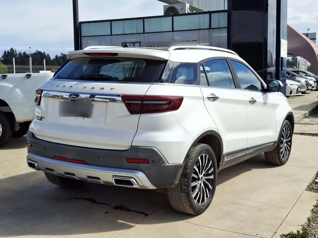 Ford Territory Titanium año 2021
