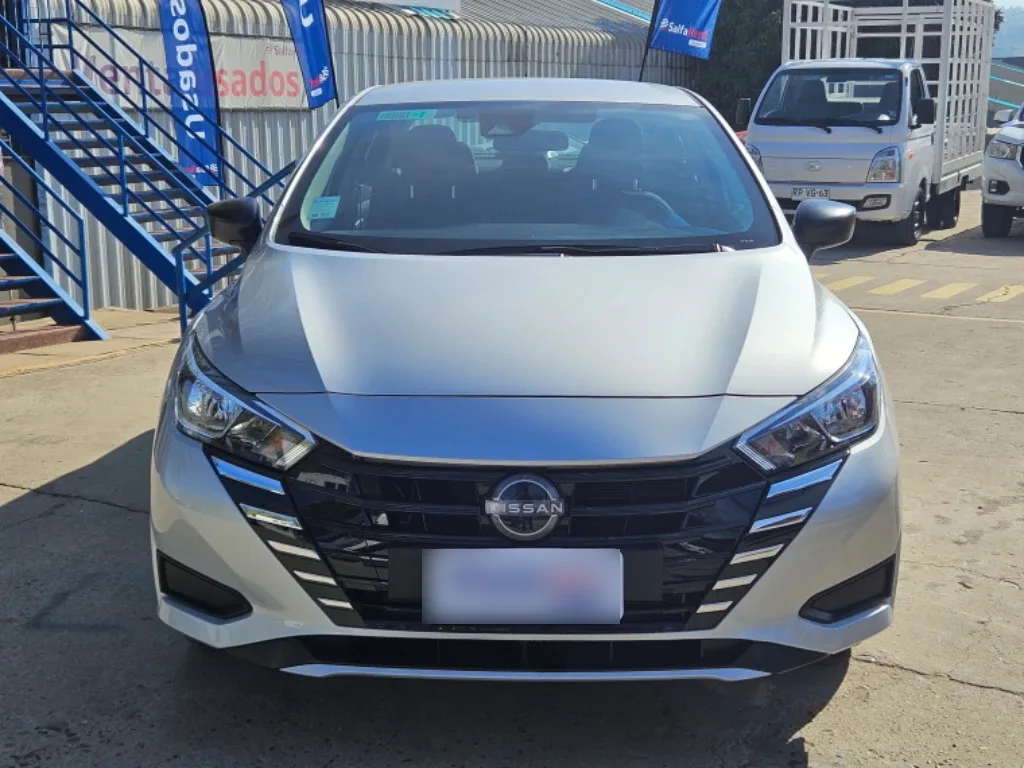 Nissan Versa Versa Sense Mt año 2024