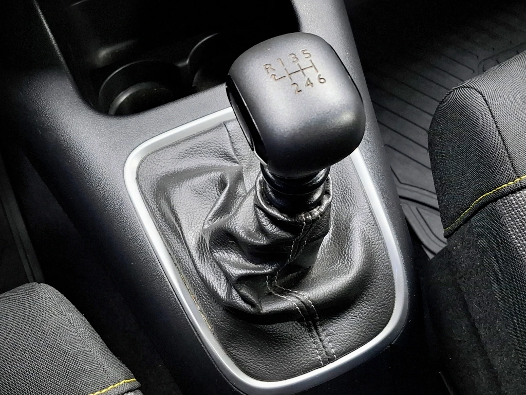 Citroen C3 C3 1.5 Blue Hdi 100 S&s Bvm6 Live año 2024
